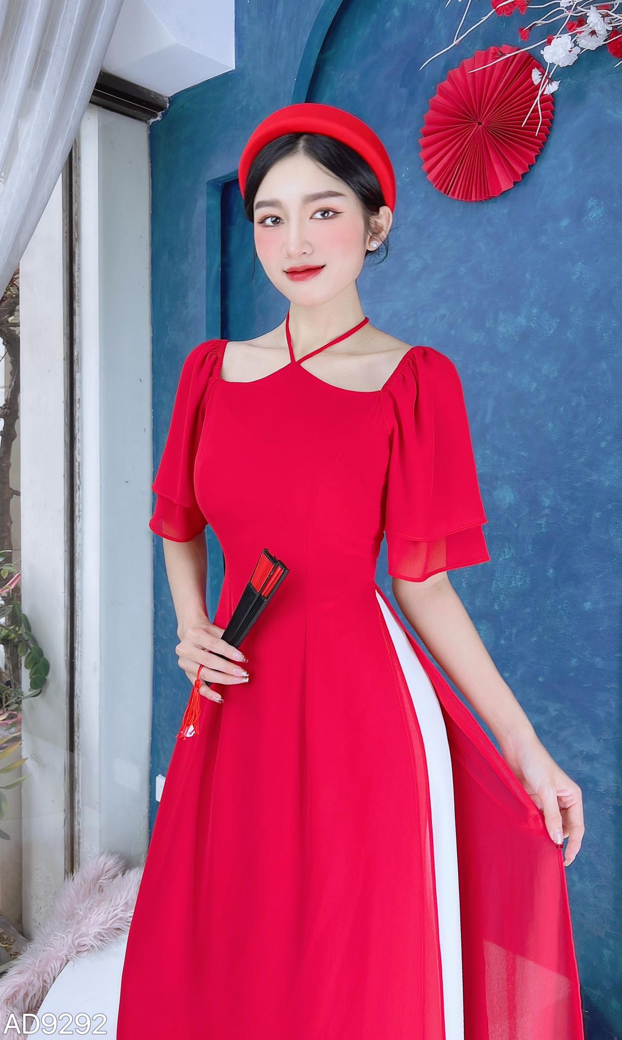 Áo đài dỏ chụp tết