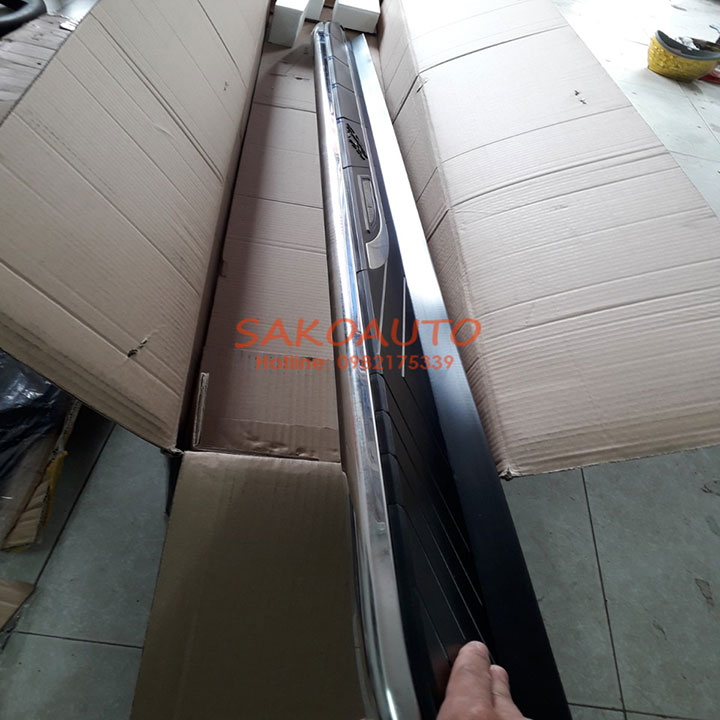 bậc lên xuống peugeot 3008