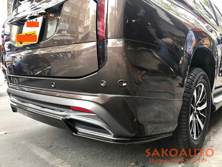 độ body kít mitsubishi pajero sport 2019