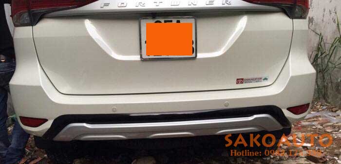 op-gam-truoc-fortuner-2019