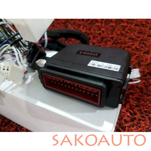 tự động gập gương camry