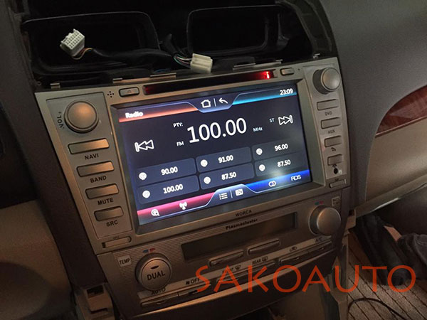 màn hình s90 xe camry