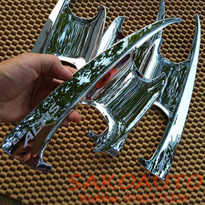 ốp tay cửa altis 2019