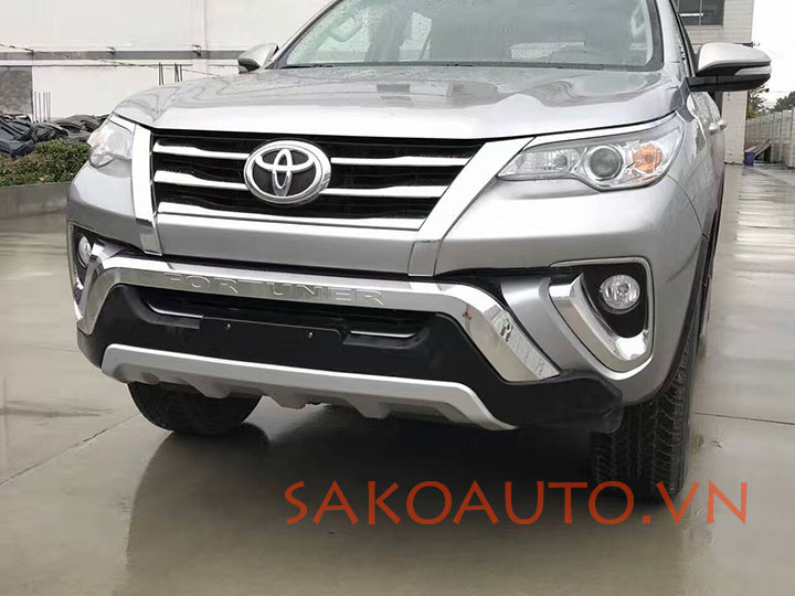cản trước fortuner 2019