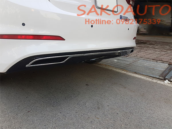 ốp cản sau elantra 2019