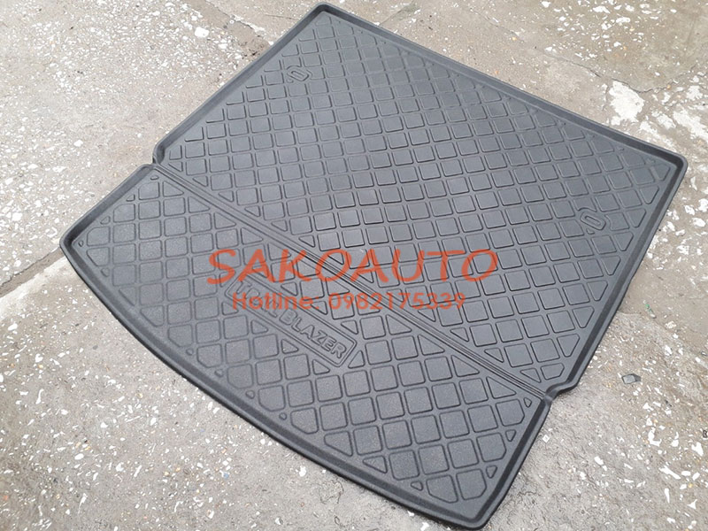 lót cốp theo xe trailblazer