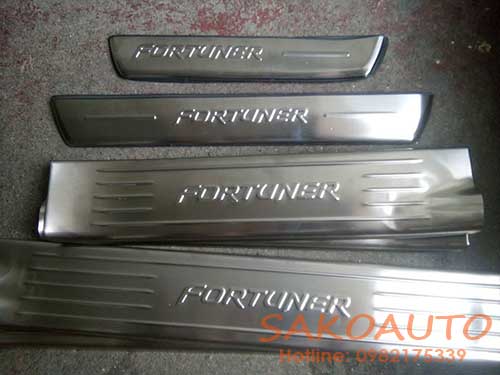 ốp bậc trong fortunrer 2019