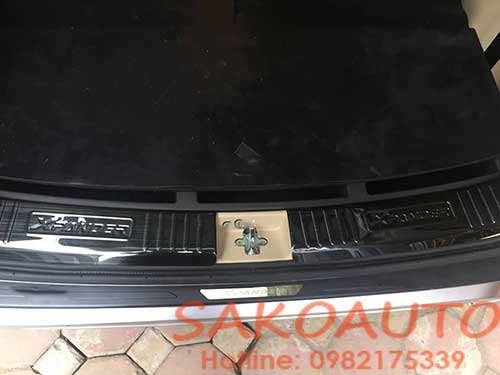 nẹp cốp titan xpander