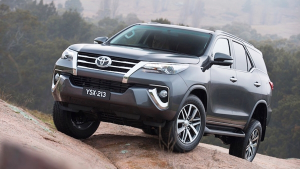Toyota Fortuner 2016 chính thức ra mắt thị trường Thái Lan