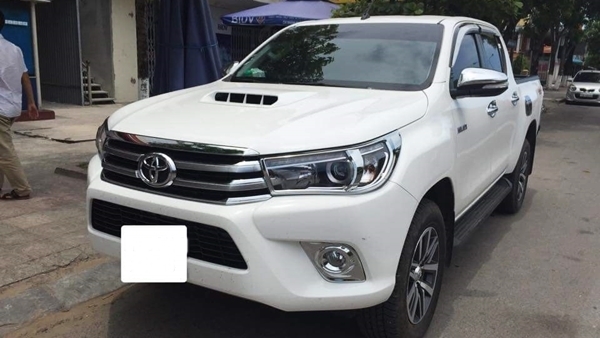 Hình ảnh xe Toyota Hilux 2016 tại Việt Nam lột xác toàn diện