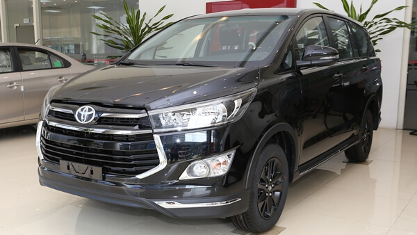 Tặng 1 năm bảo hiểm vật chất khi mua xe Toyota Innova trong tháng 4 và 5