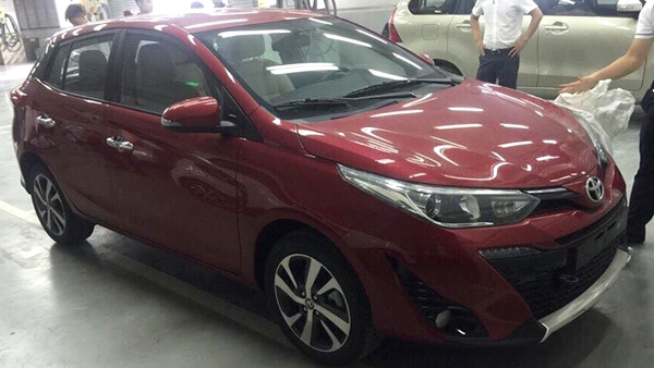 Lộ hình ảnh nóng Toyota Yaris 2018 mới tại Đại lý: giống Vios 90%