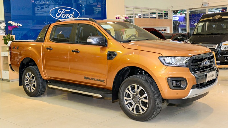 Không đạt chuẩn khí thải Euro 4, Ford Ranger & Everest lỡ hẹn về Việt Nam