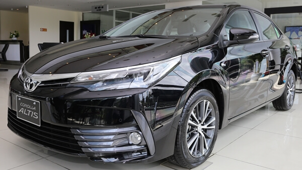 Toyota Corolla Altis 2.0V CVT 2019