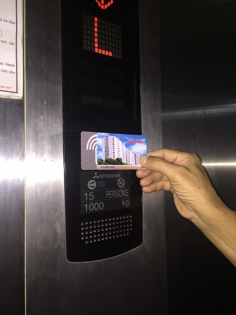 Hệ thống kiểm soát thang máy chống sao chép thẻ tại tòa nhà 310 Minh Khai