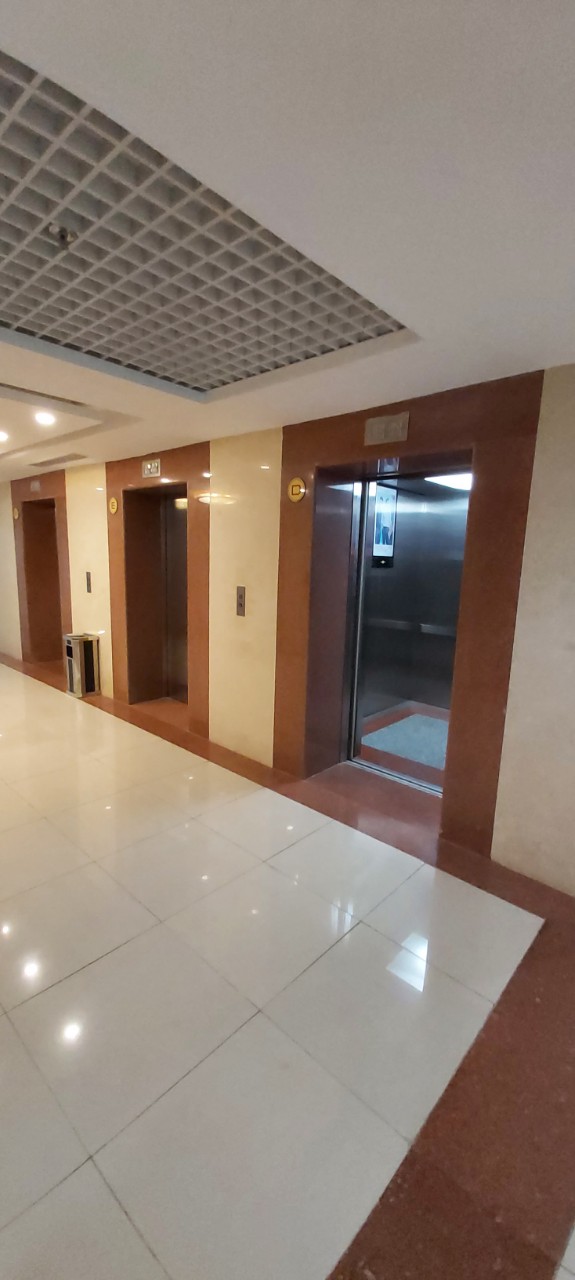 Kiểm soát phân tầng thang máy tòa nhà Nam Cường Building