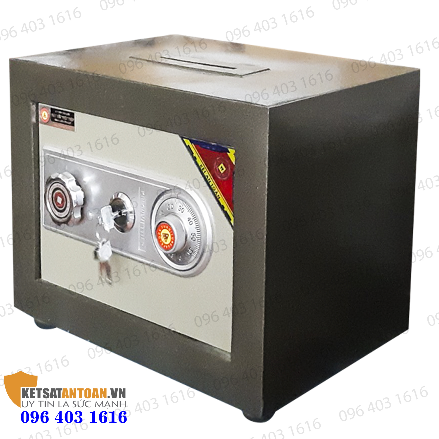 két sắt công đức