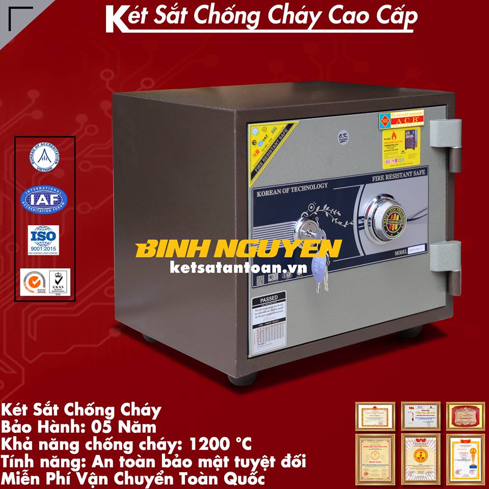 két sắt mini ngân hàng acb để trong tủ 