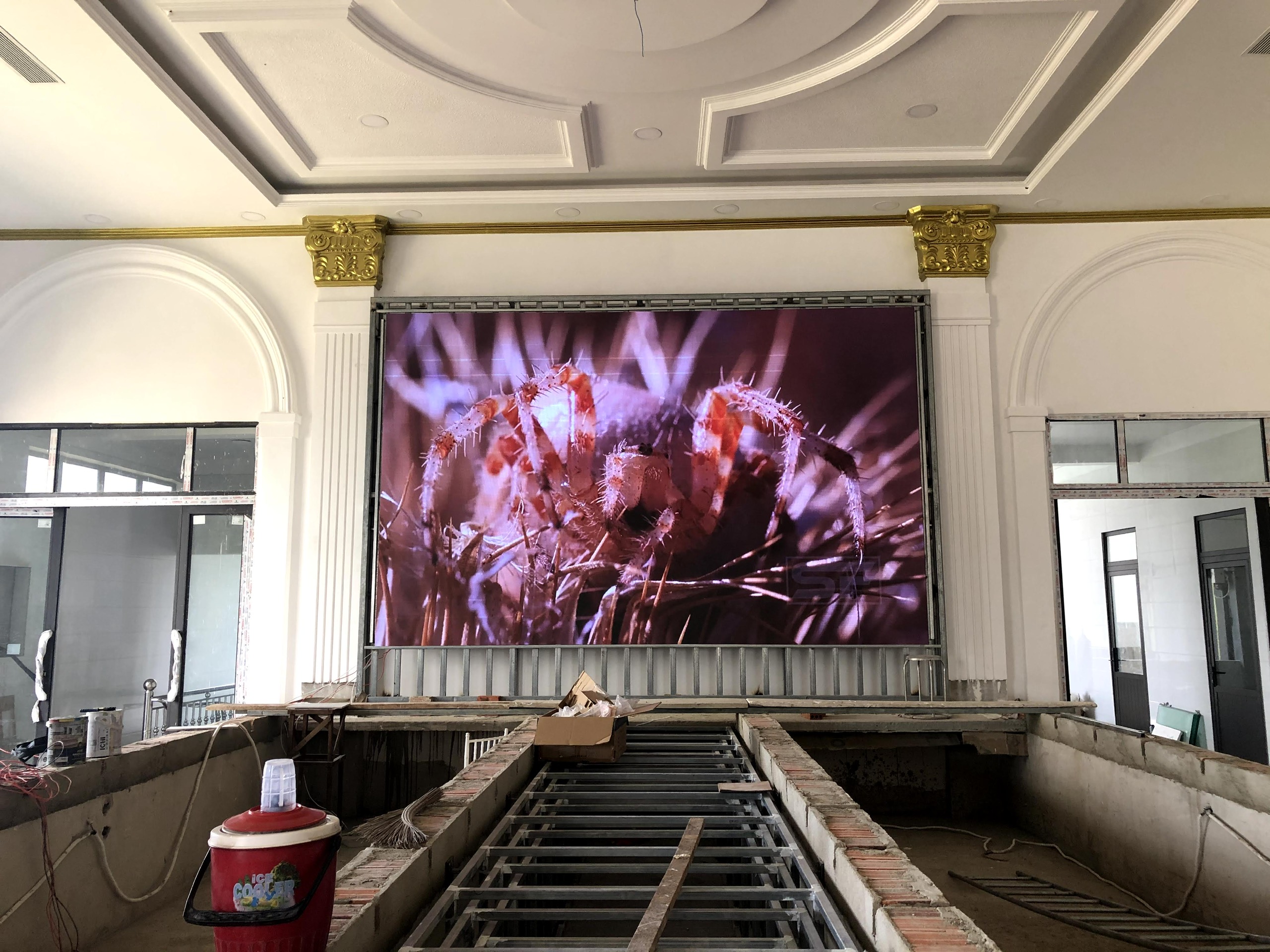 màn hình led trong nhà