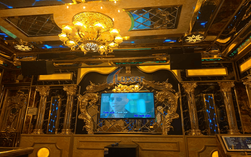 mau-phong-karaoke-luxer