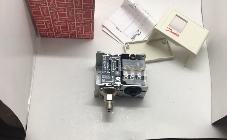 Công tắc áp suất động cơ mạnh mẽ - bền bỉ