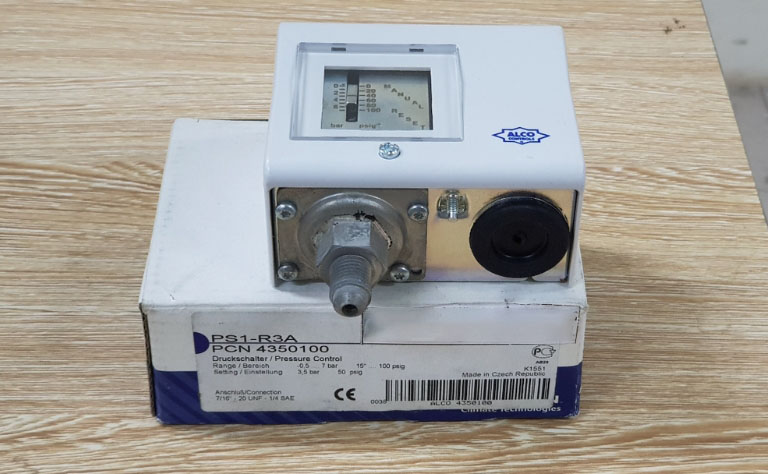 Công tắc áp suất thấp