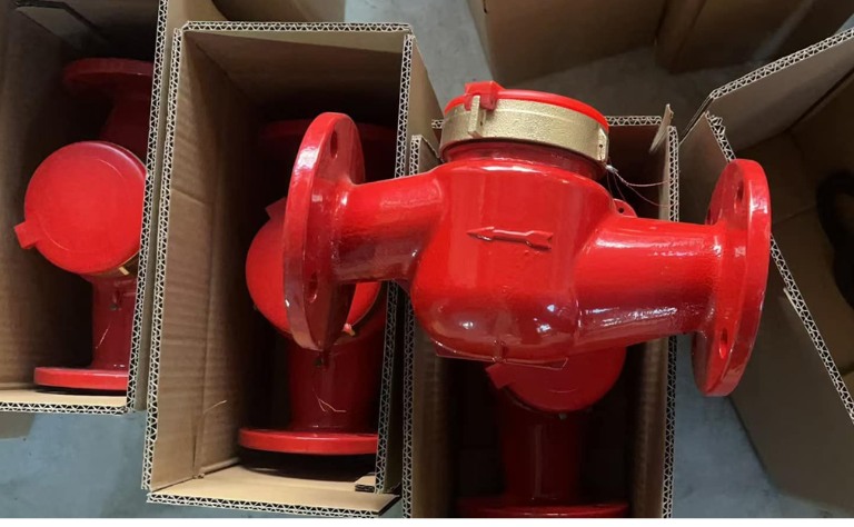 Đồng hồ nước nóng thân gang