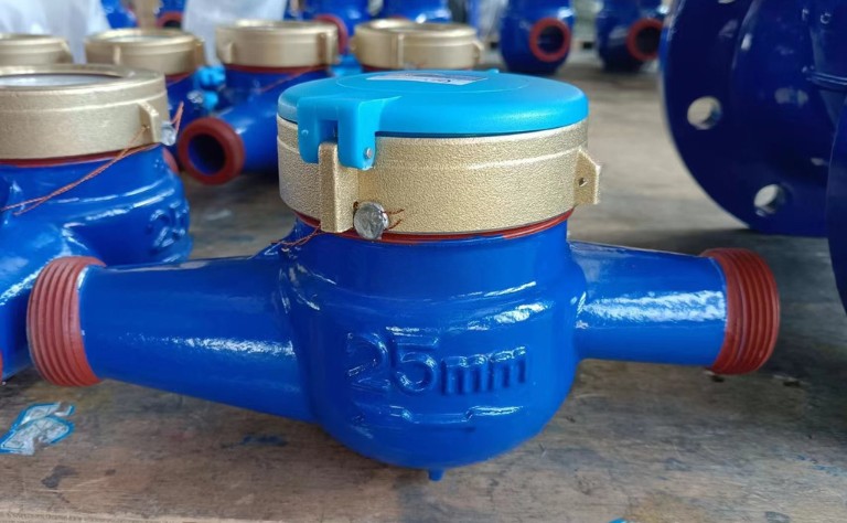 Đồng hồ nước Fuda