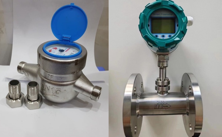 Đồng hồ nước inox dạng cơ- điện tử