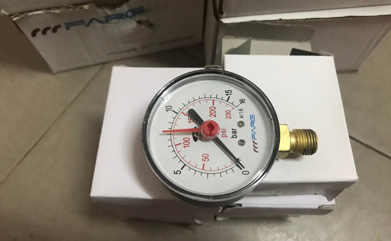 Lắp đặt đồng hồ đo áp suất cho van giảm áp