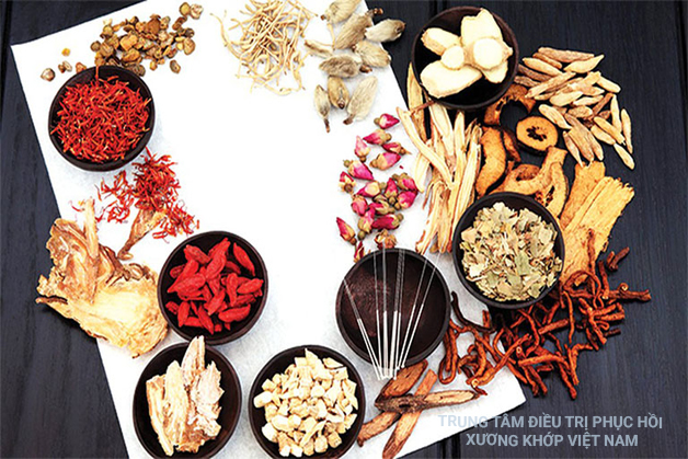 Chữa đau vùng xương cụt bằng Đông Y