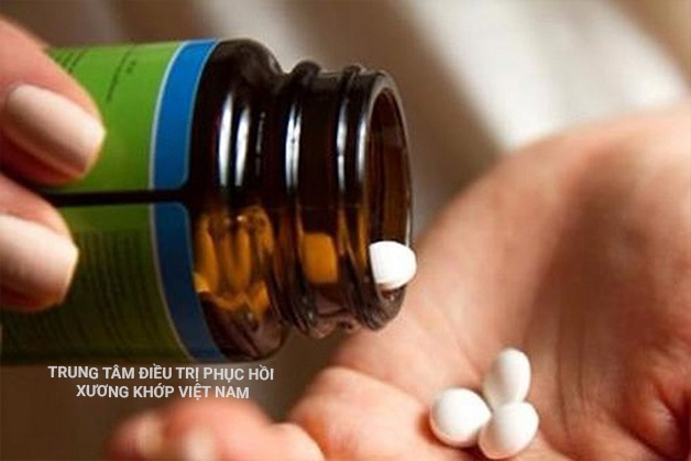 Cô đã chạy chữa nhiều nơi uống đủ mọi loại thuốc mà không khỏi