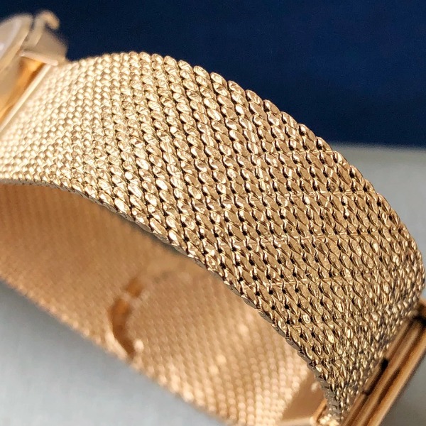 dong-ho-nu-emporio-armani-vang-full-gold-day-luoi-mesh-ar11129-chinh-hang-armanishop-vn