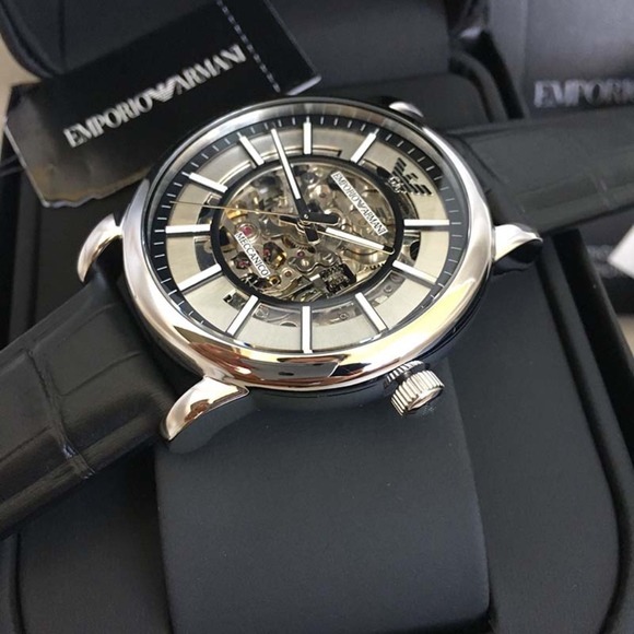 dong-ho-nam-emporio-armani-meccanico-automatic-day-da-ar1981-chinh-hang-armanishop-vn