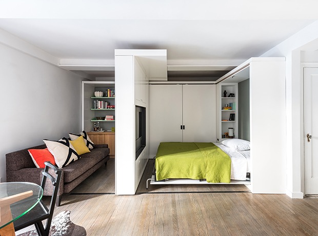 Tu hai chieu giau ca mot can phong ben trong