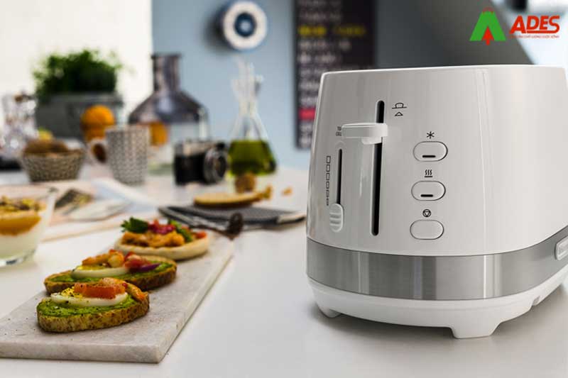 Hinh anh thuc te may nuong banh mi Delonghi CTLA2103.W/BK/R