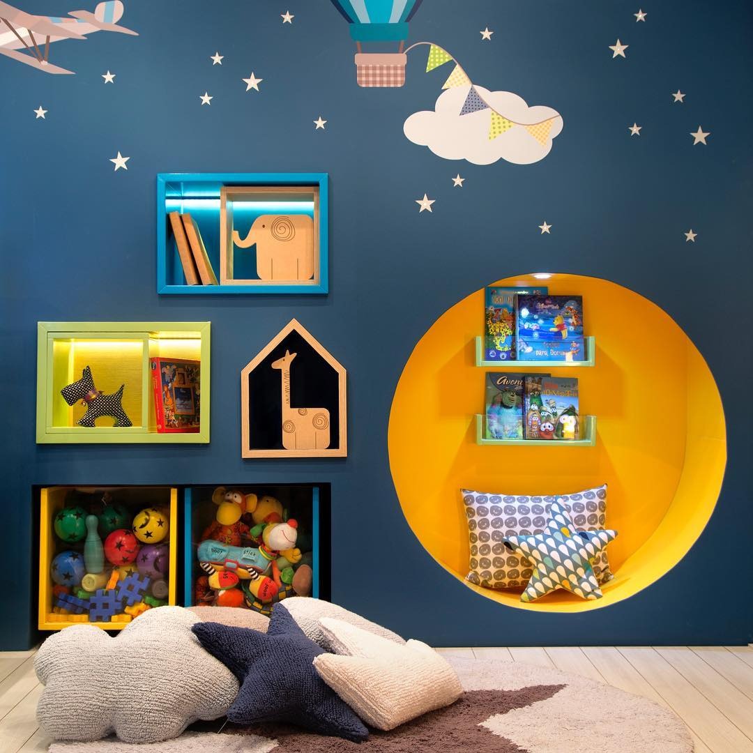 Không gian vũ trụ cho bé