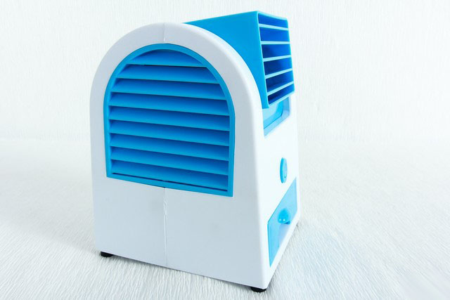 Quạt làm mát hơi nước mini