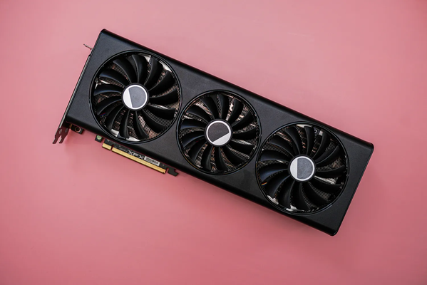 AMD Radeon RX 7900 GRE với mức giá cực kỳ hấp dẫn