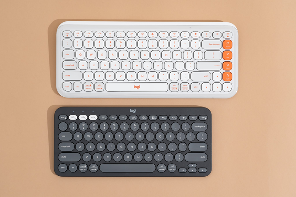 Bàn phím cơ Bluetooth hiện đại với trải nghiệm gõ mượt mà