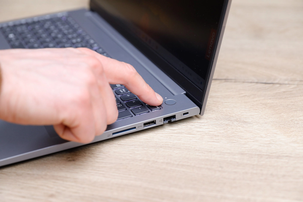 Bảo mật tối ưu, an tâm mọi lúc với ThinkBook 16 G6