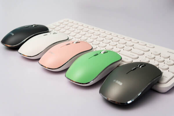 Chọn chuột máy tính làm quà công nghệ dịp Tết