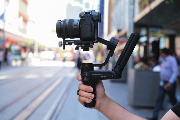 Nên chọn gimbal có thời lượng pin lớn