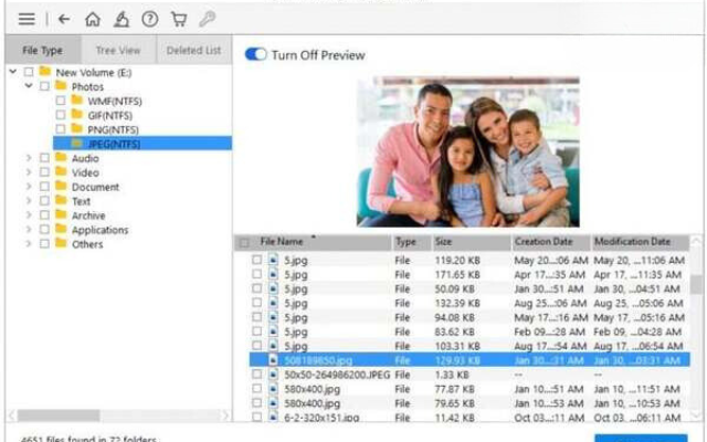 Chọn vào bất kỳ hình ảnh hoặc tệp nào để khôi phục