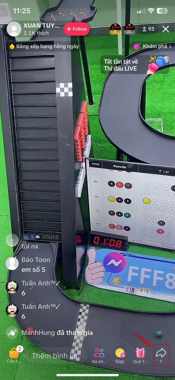 Chọn vào biểu tượng chia sẻ để sử dụng Picture in Picture