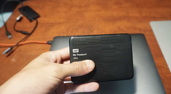 Hạn chế tối đa các va đập ảnh hưởng đến ổ cứng