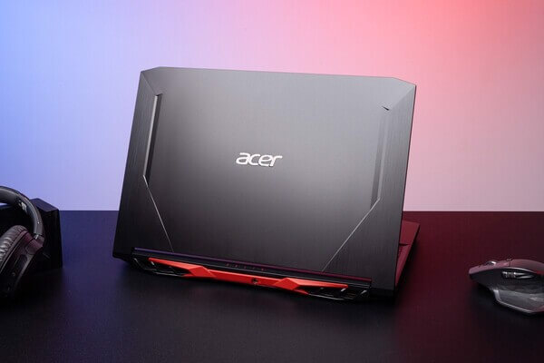 Laptop Acer Nitro cho hiệu năng xử lý mạnh mẽ