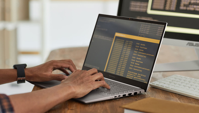 Laptop AI tối ưu công việc nhanh chóng