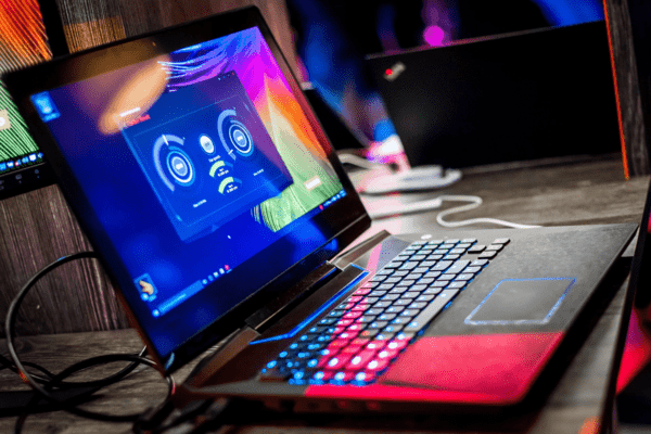 Laptop gaming 20 triệu được làm từ chất liệu cao cấp, hệ thống làm mát tối ưu