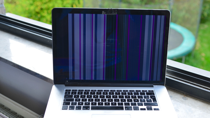 Lỗi VGA khiến màn hình laptop nhấp nháy liên tục
